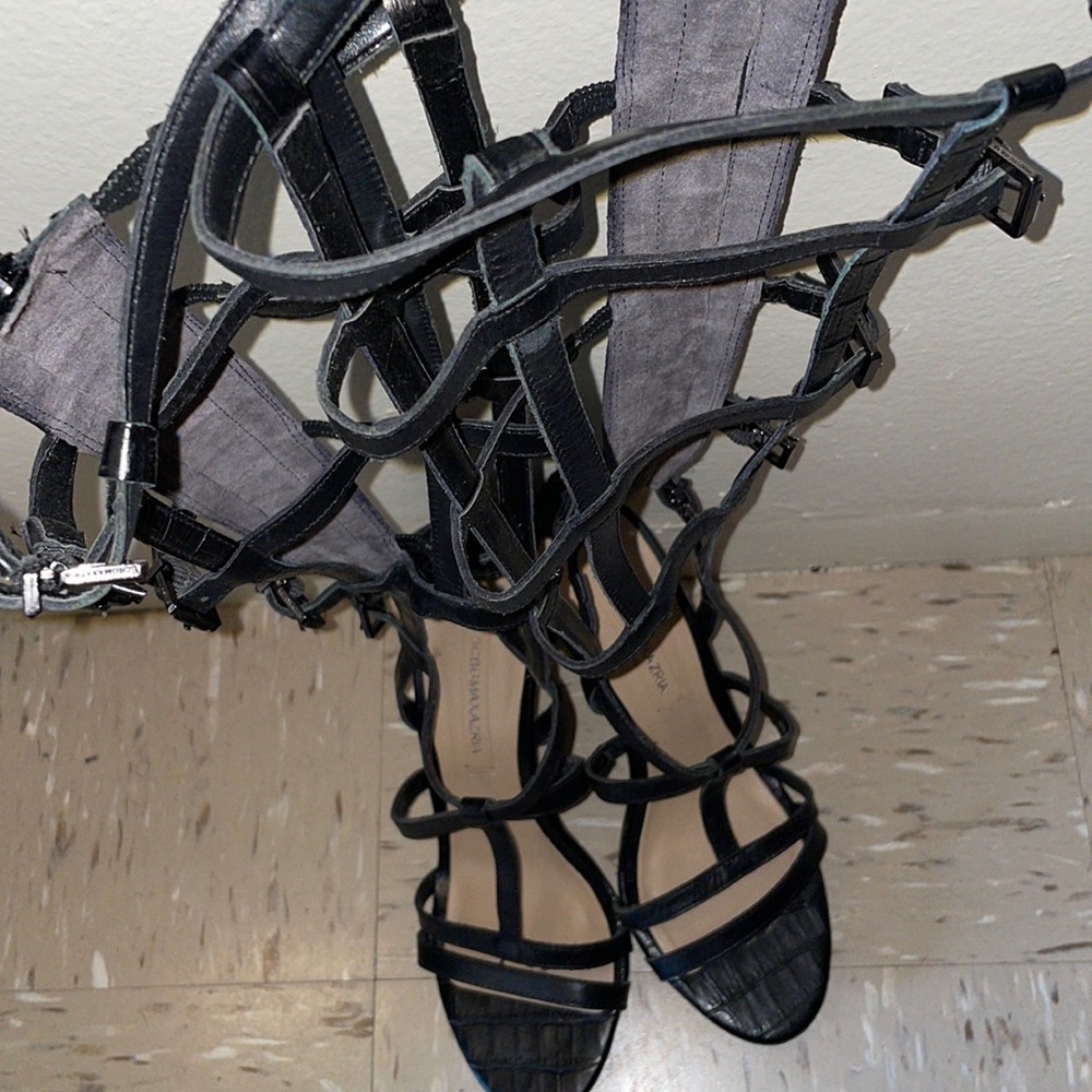 Bcbgmaxazria black heels
